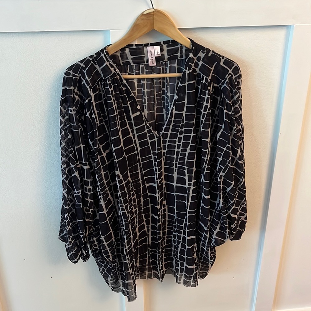 Sweet Pea top
